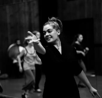 Andrea Jiménez - TALLER: Pràctiques flamenques en cos i arrel