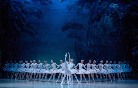 Russian State Ballet - Swan Lake